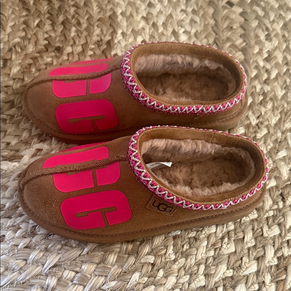 UGG Tasman “Chopd” Slippers - Picture 5 of 8